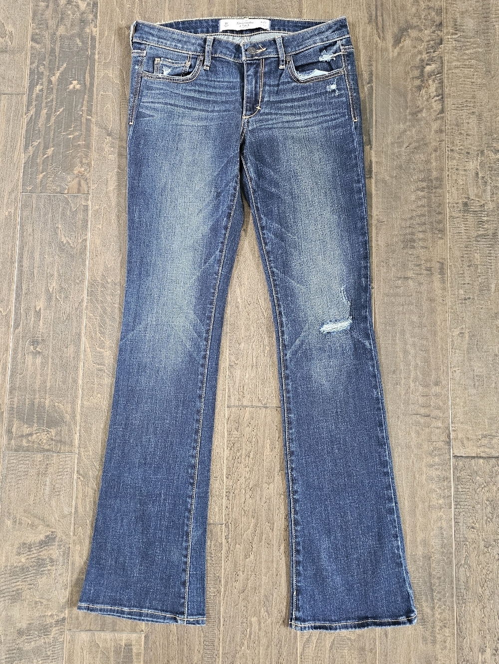 Brand New Abercrombie & Fitch Women's Skinny "The A & F Skinny Boot" Sz 27/4